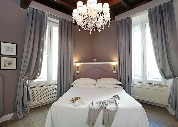 Piazzetta De' Monti Guest house