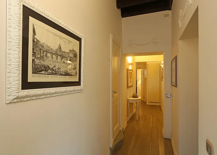 Piazzetta De' Monti Guest house 4*